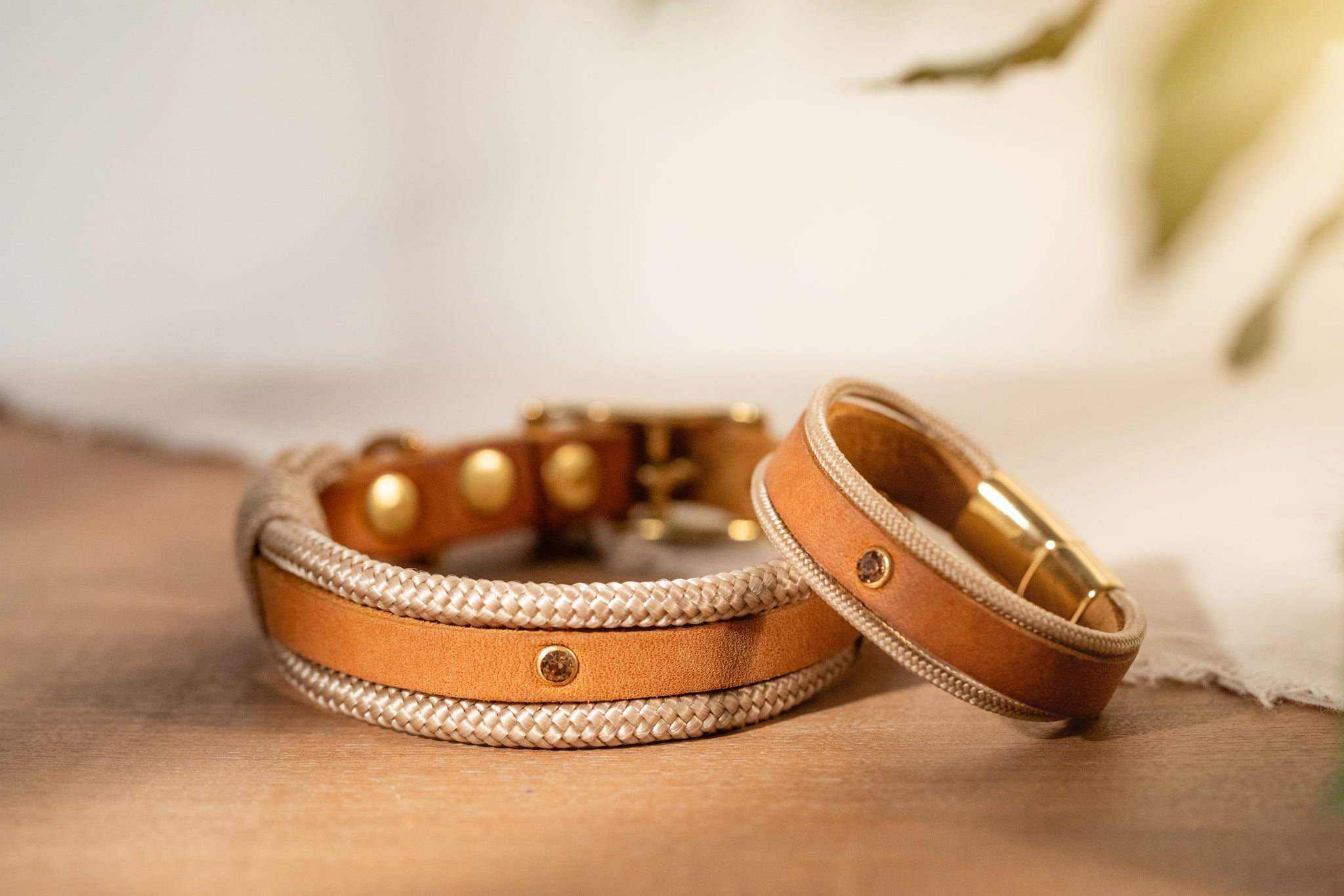 Partnerlook Set - "Lykke" cognac Leder x creme - Halsband und Armband
