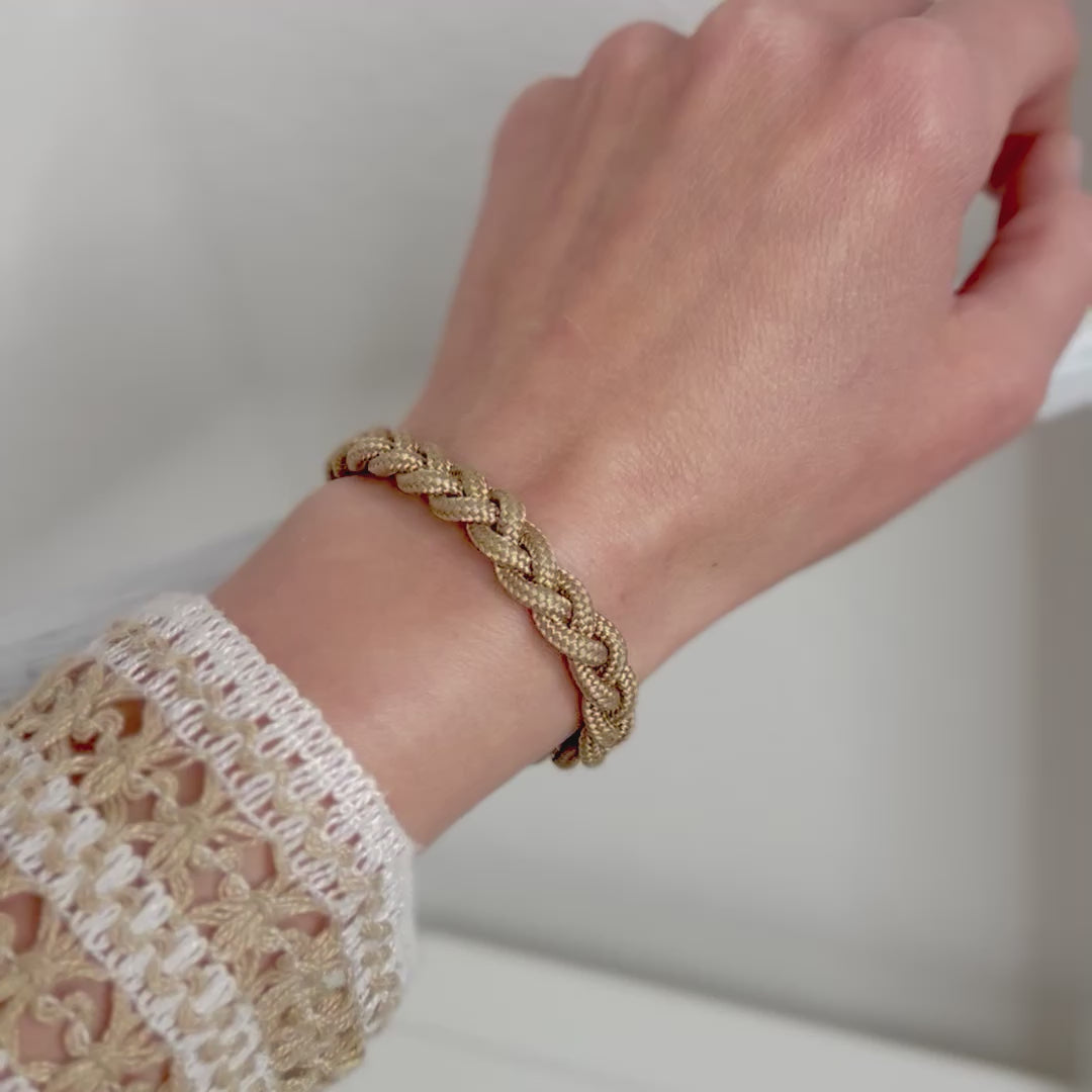 Armband „Wellentanz“ - Creme Gold